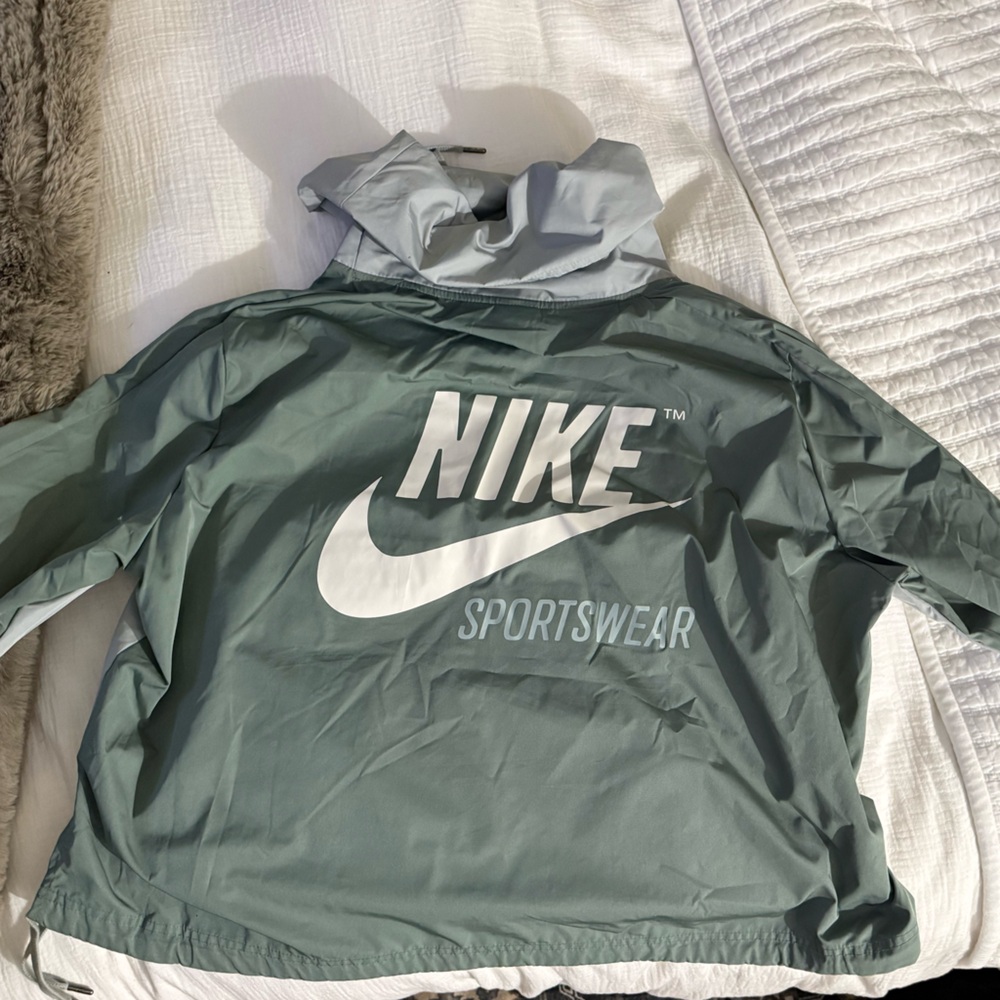 Nike Gray Windbreaker Jacket